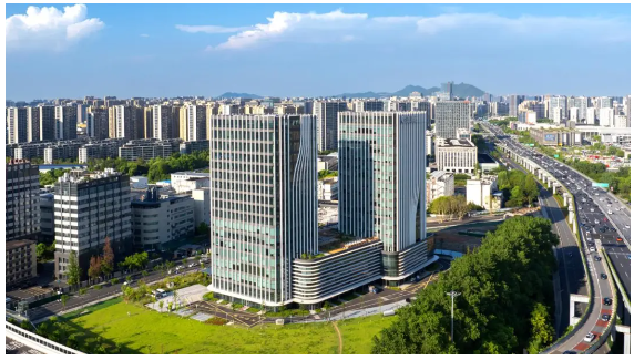 华东医药顺利发布2025一季报